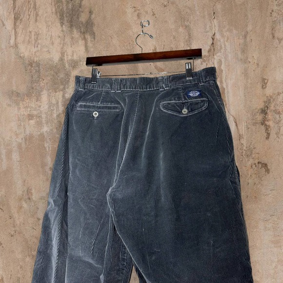 Levi's Gray Corduroy Men's Pants - Picture 3 of 6